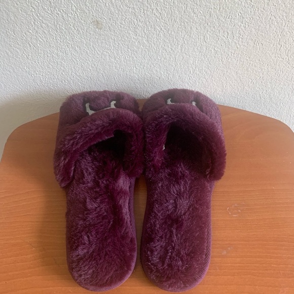 Victoria's Secret Pink Dog Logo Open
Toe Slippers,women’s size medium 7/8 purple - Picture 4 of 6